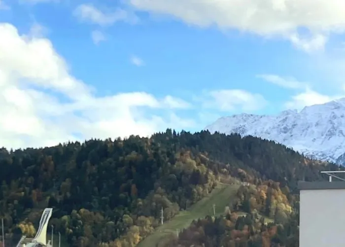 Апартаменти Berglounge In